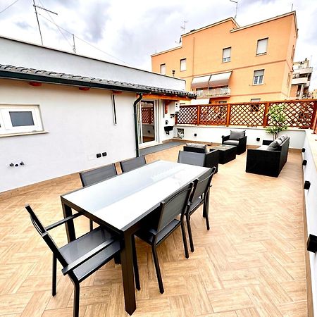 Luxury Apartment Togliatti Rom Exterior foto